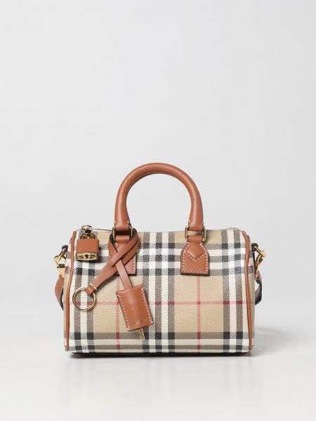 borsa bauletto burberry prezzo|Borsa bowling mini Check (Marrone betulla scuro) .